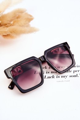 Klasyczne Okulary Przeciwsłoneczne V110063 Czarne Gradient Brązowy